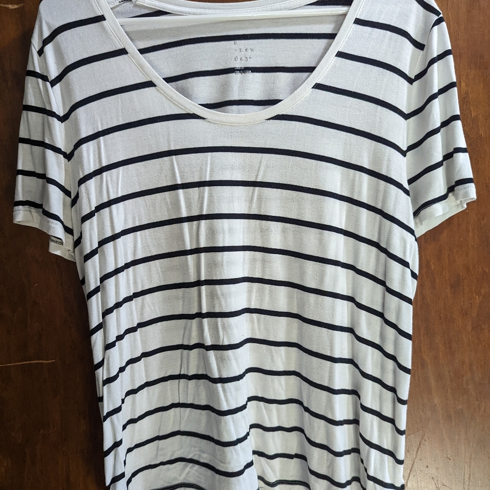 Black & white striped short sleeved shirt